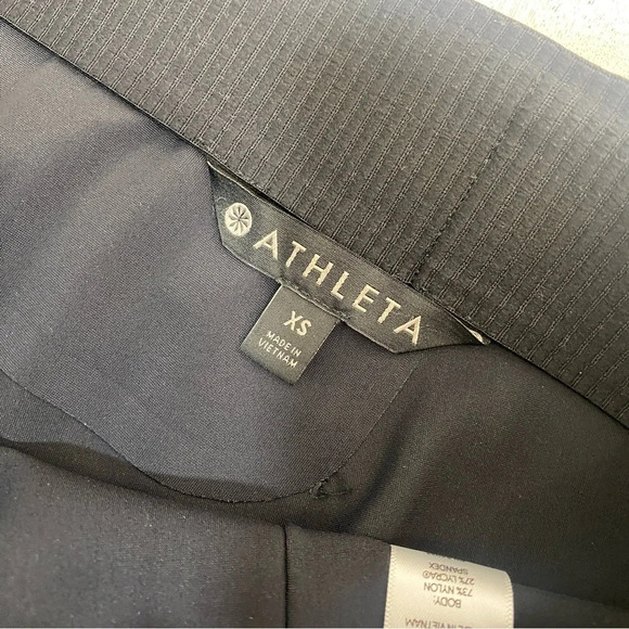 Athleta Black Crop Flare Mercurial High Waisted Pants XS Stretch Wide Leg - Picture 8 of 12